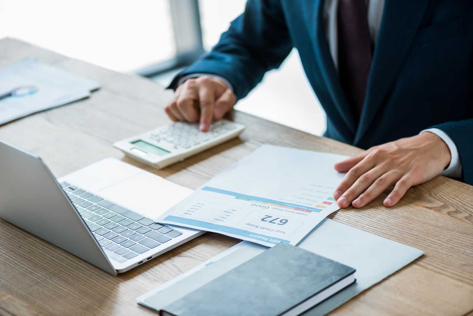 Comment améliorer sa cote de crédit rapidement?